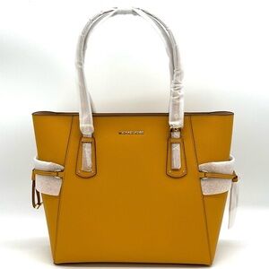 Michael Kors Voyager EW Tote Bag Leather Marigold